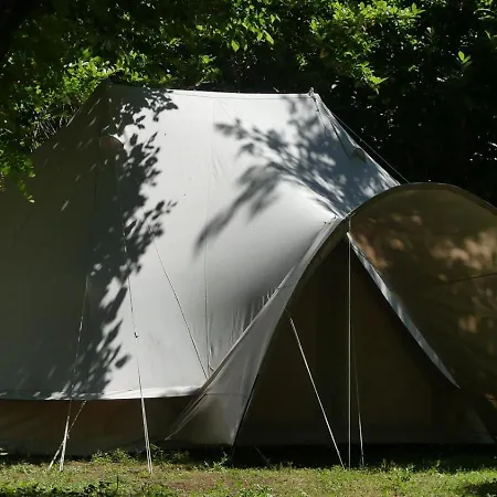 Campsite Camping La Residence D'Ete 3 Etoiles Familial Piscine Chauffee Gorges De L Ardeche 3*