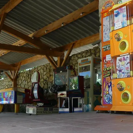 Camping La Residence D'Ete 3 Etoiles Familial Piscine Chauffee Gorges De L Ardeche Saint-Remeze
