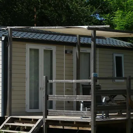 Camping La Residence D'Ete 3 Etoiles Familial Piscine Chauffee Gorges De L Ardeche