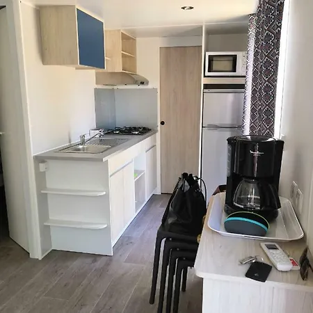 Camping La Residence D'Ete 3 Etoiles Familial Piscine Chauffee Gorges De L Ardeche Campsite 3*