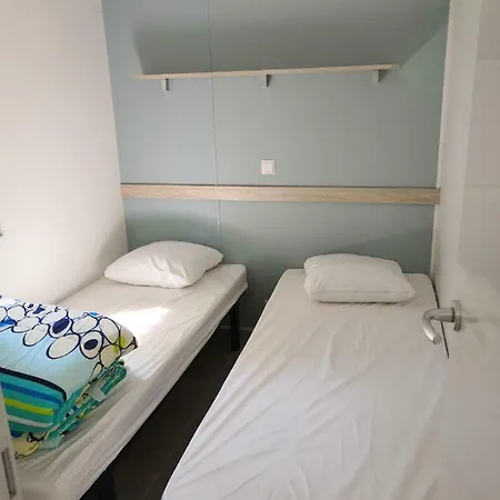 Campsite Camping La Residence D'Ete 3 Etoiles Familial Piscine Chauffee Gorges De L Ardeche 3*